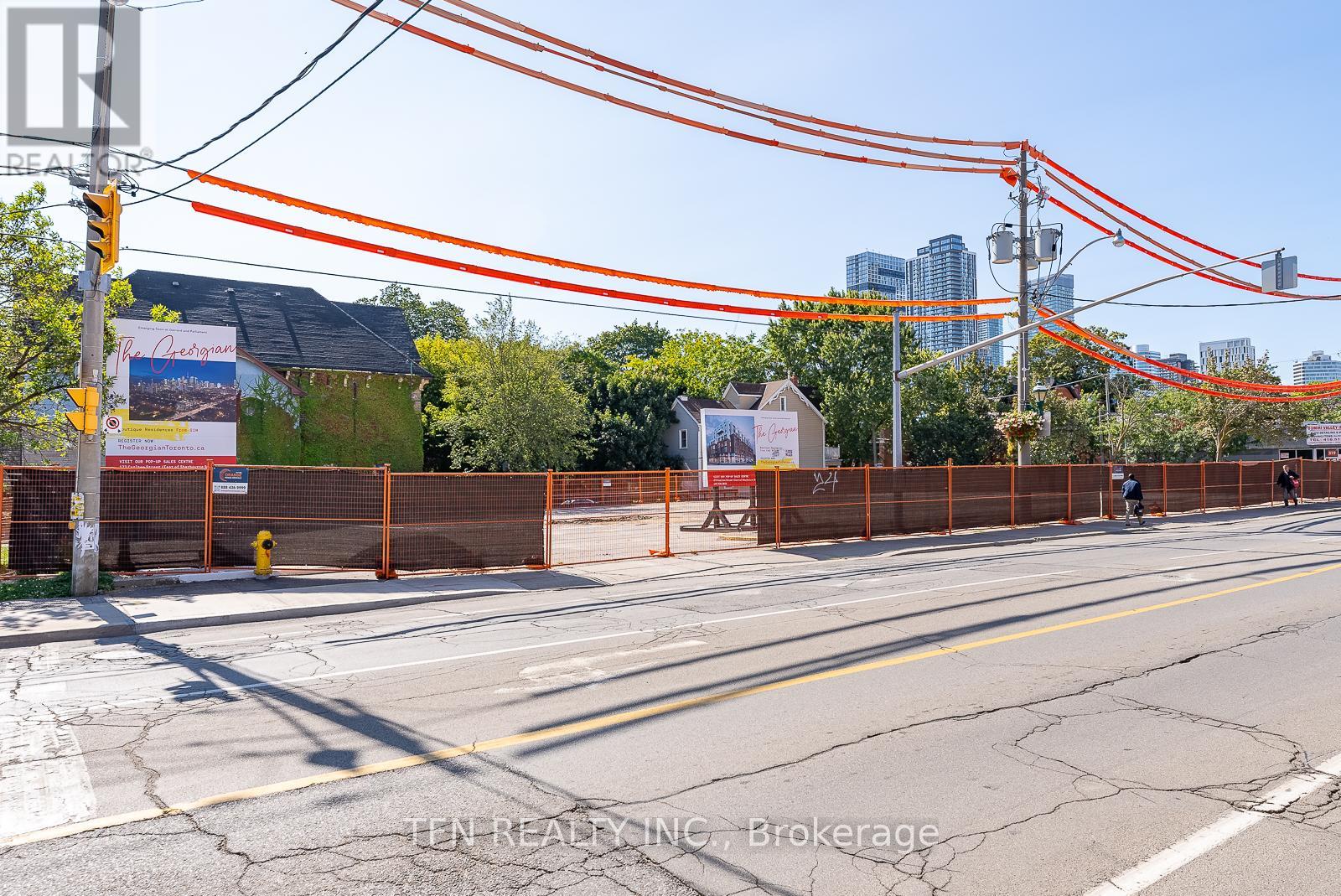 237 GERRARD STREET E