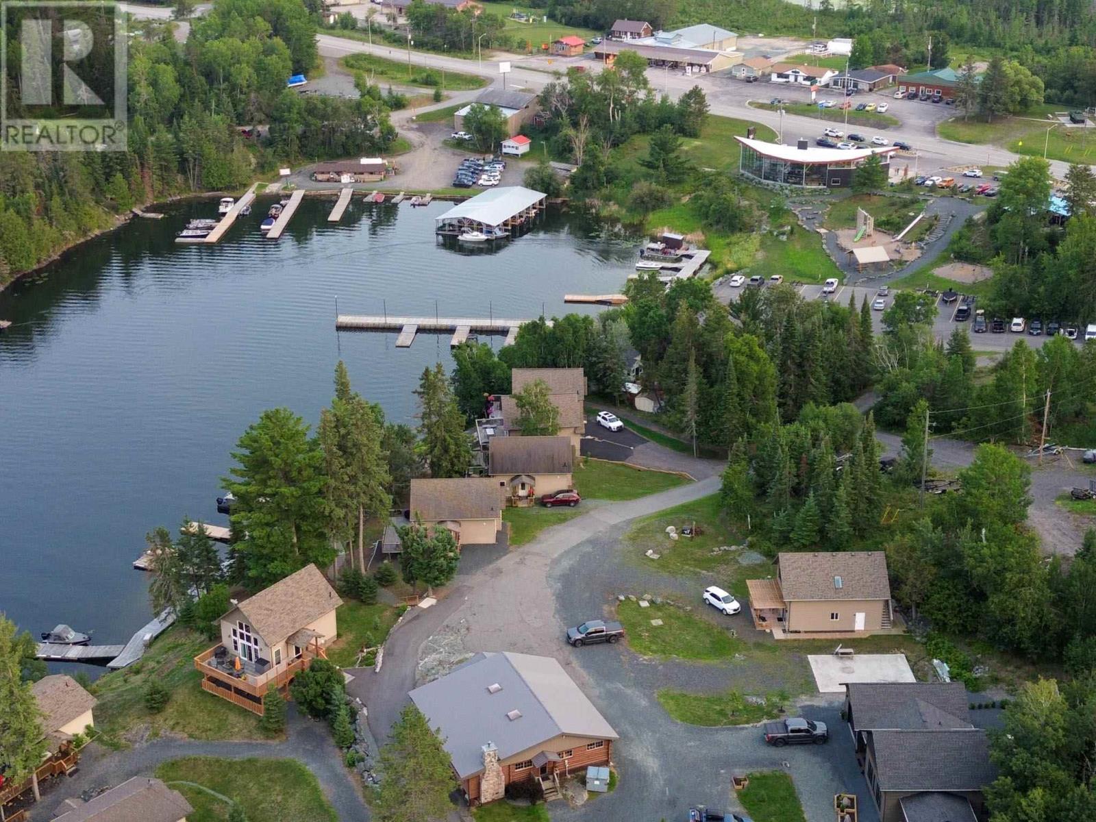 15 Au Lac Retreats CRES|Government Dock Road