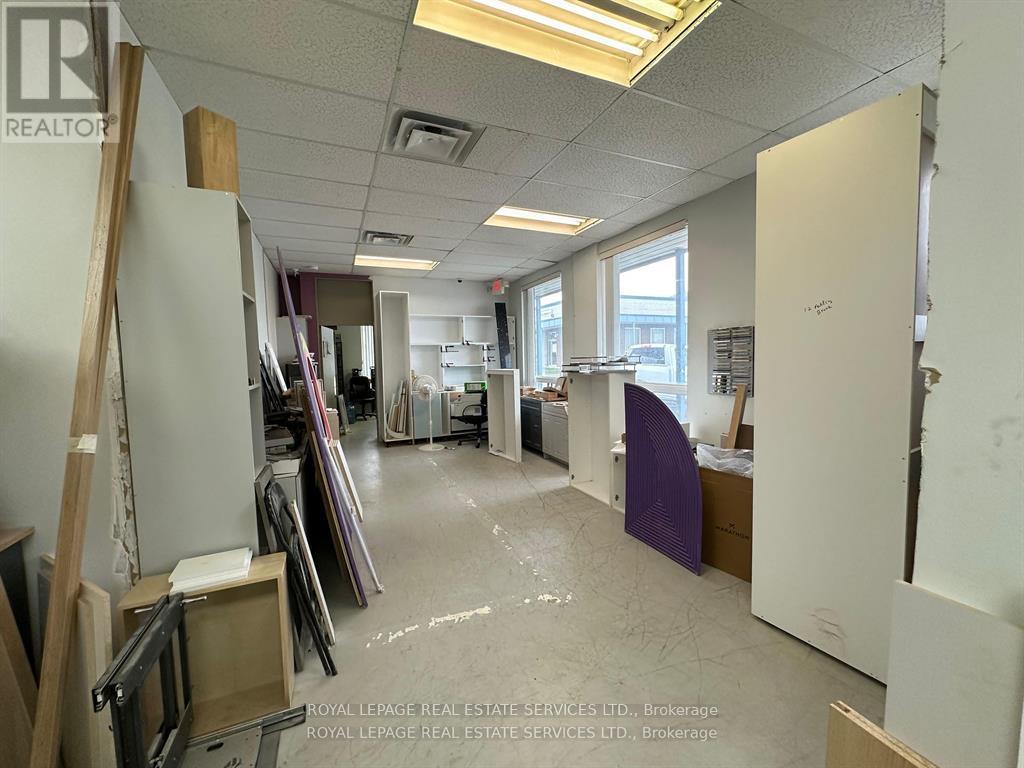 A – 3279 LENWORTH DRIVE