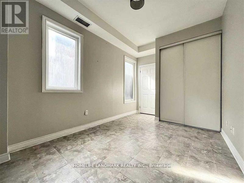 2473 YONGE STREET