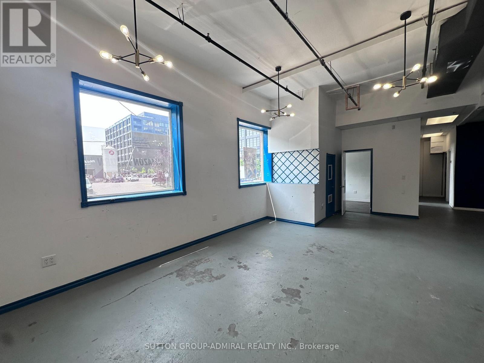 STUDIO 6 – 151 STERLING ROAD