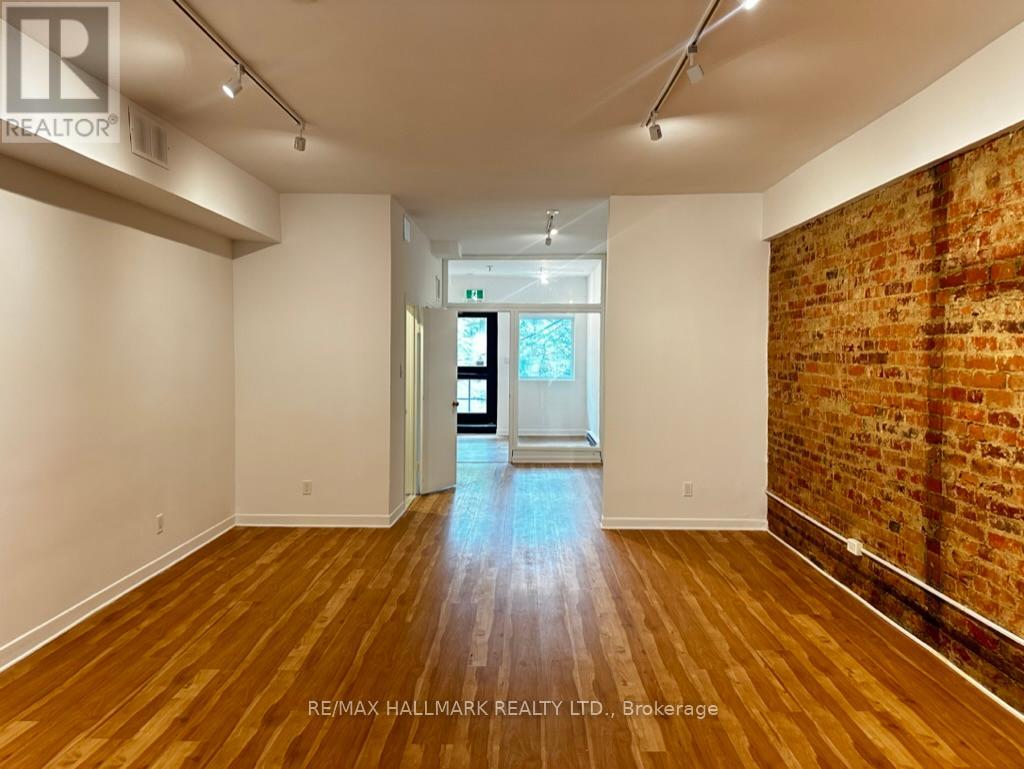 2ND FLR – 268 ADELAIDE STREET W