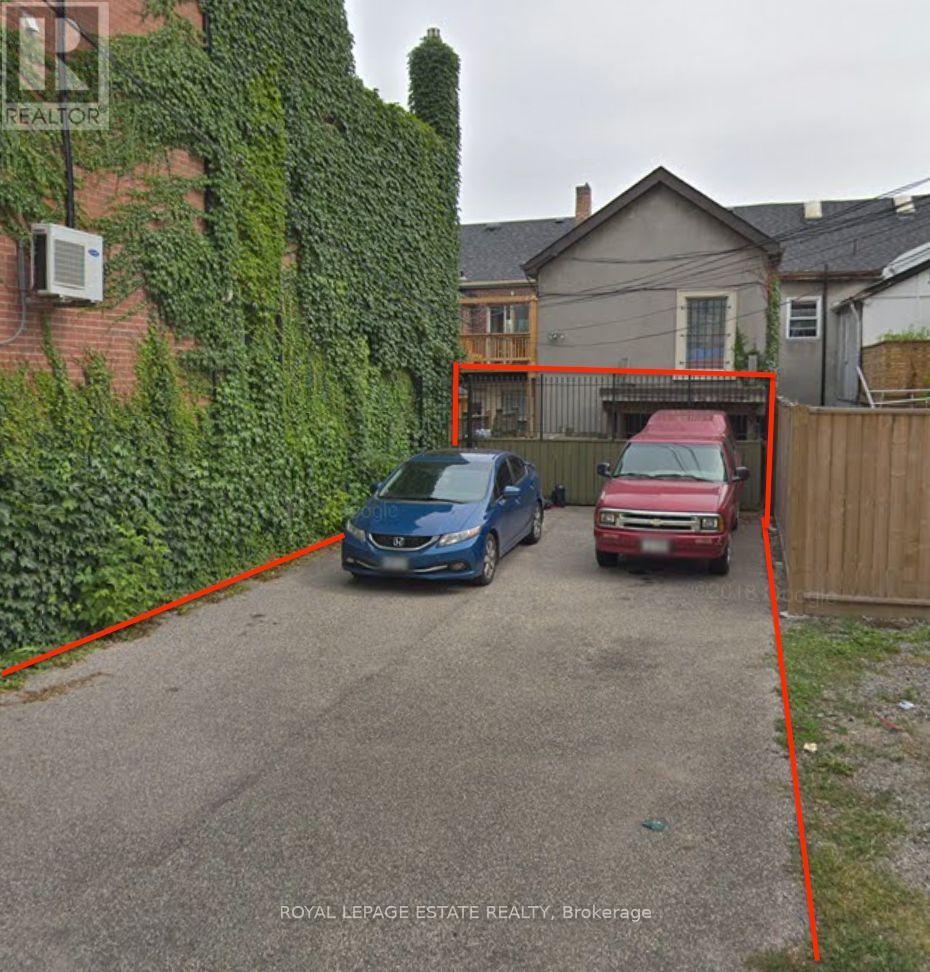 LOWER LEVEL – 238 GERRARD STREET E