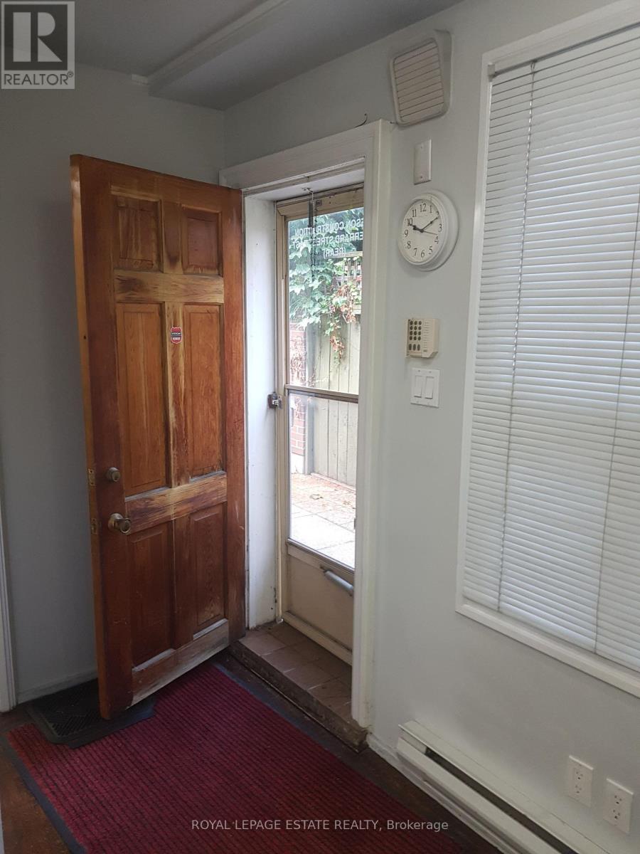 LOWER LEVEL – 238 GERRARD STREET E
