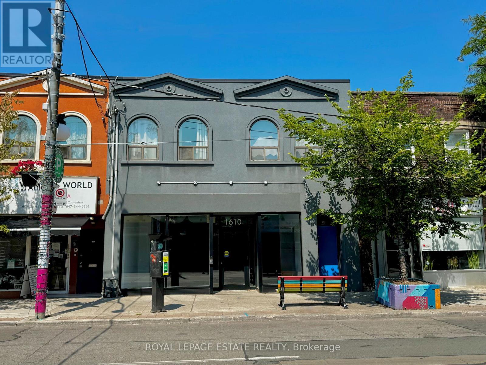 1610 GERRARD STREET E