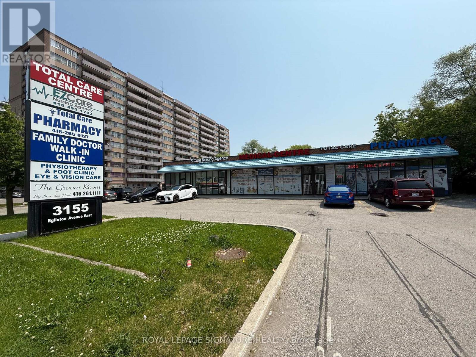 3 – 3155 EGLINTON AVENUE E