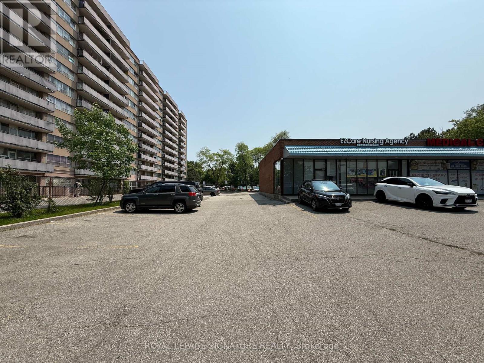 3 – 3155 EGLINTON AVENUE E