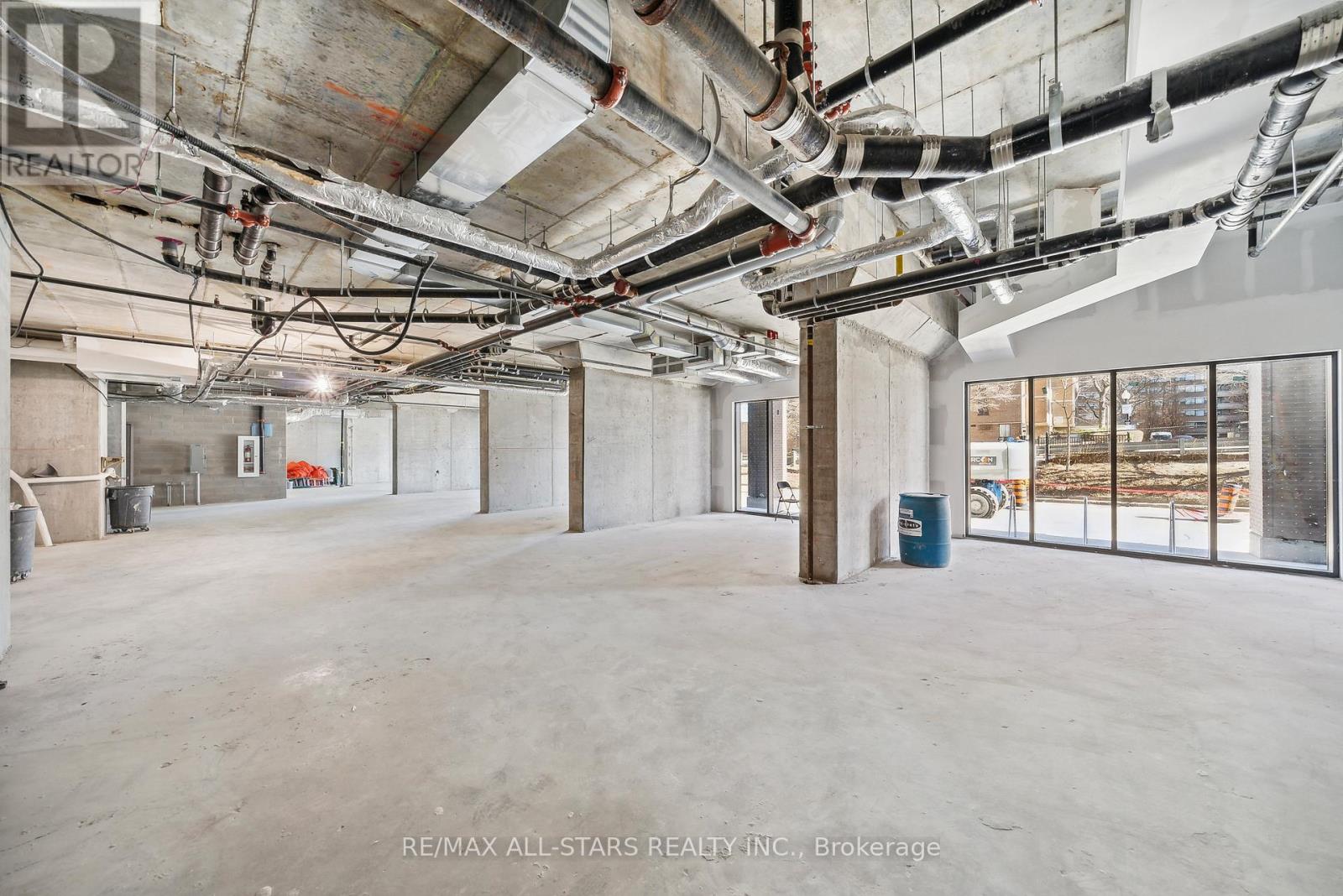UNIT 2 – 276-294 MAIN STREET