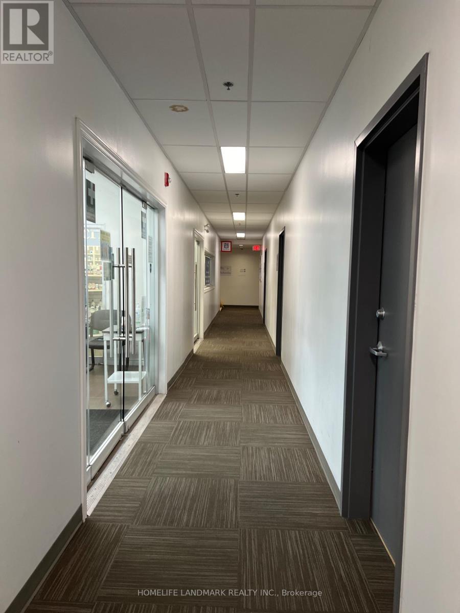 2093 – 28 SOUTH UNIONVILLE AVENUE