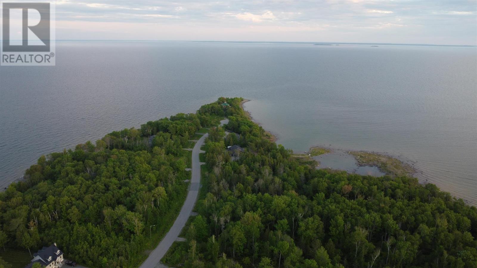 58 Lighthouse Point RD