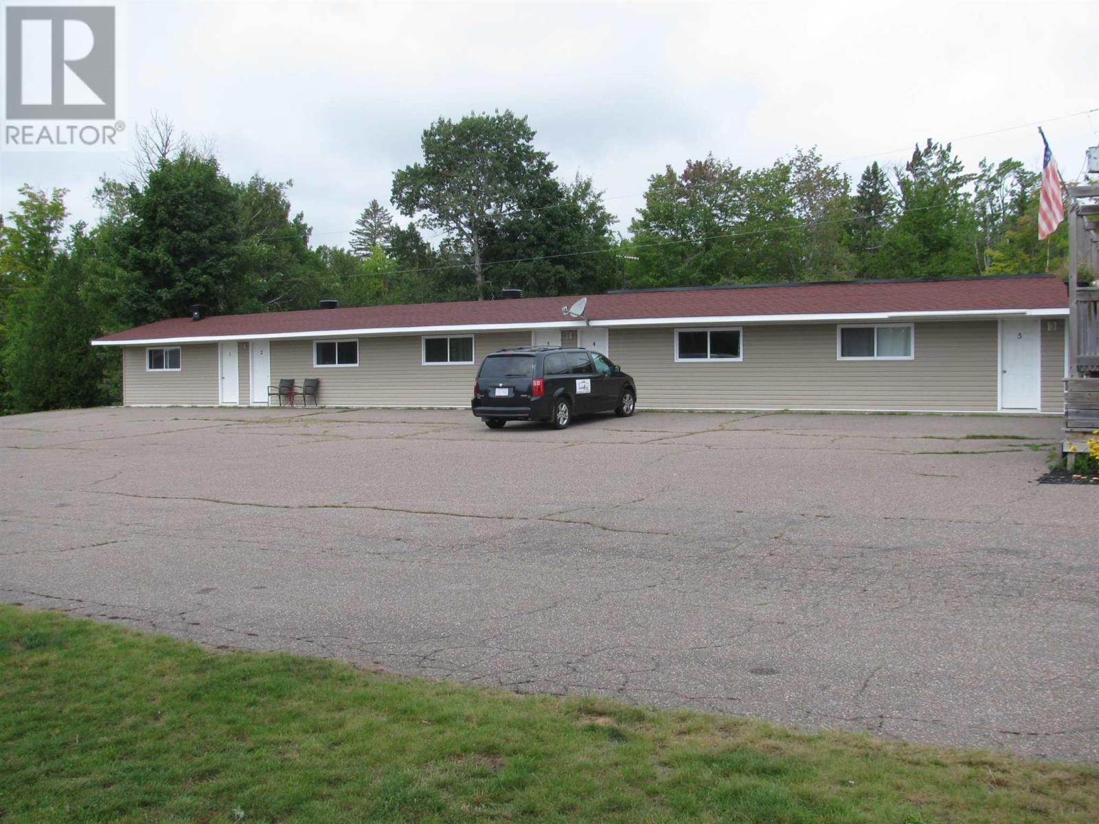 1104 Highway 17 North