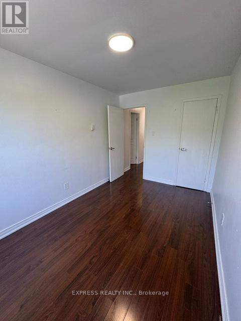 941A LAKESHORE ROAD E