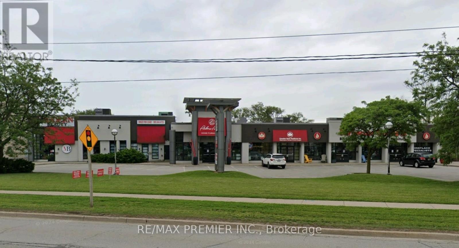 3 – 490 SPEERS ROAD