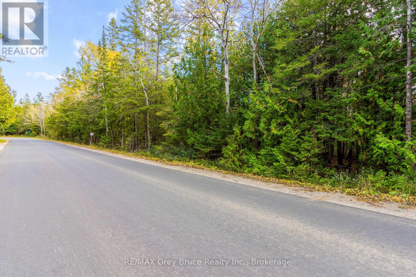 FM LT 4 NICHOLAS STREET