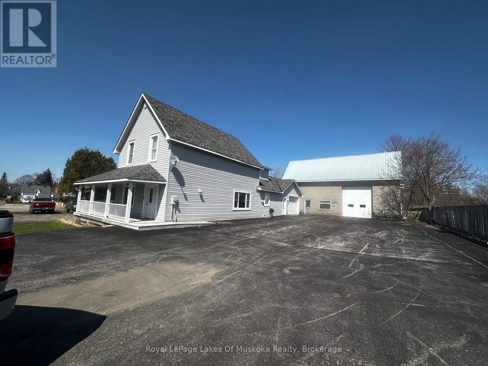 860 MUSKOKA ROAD SOUTH ROAD S