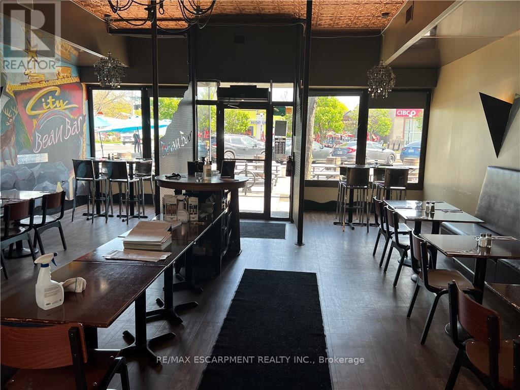 1012 KING STREET W