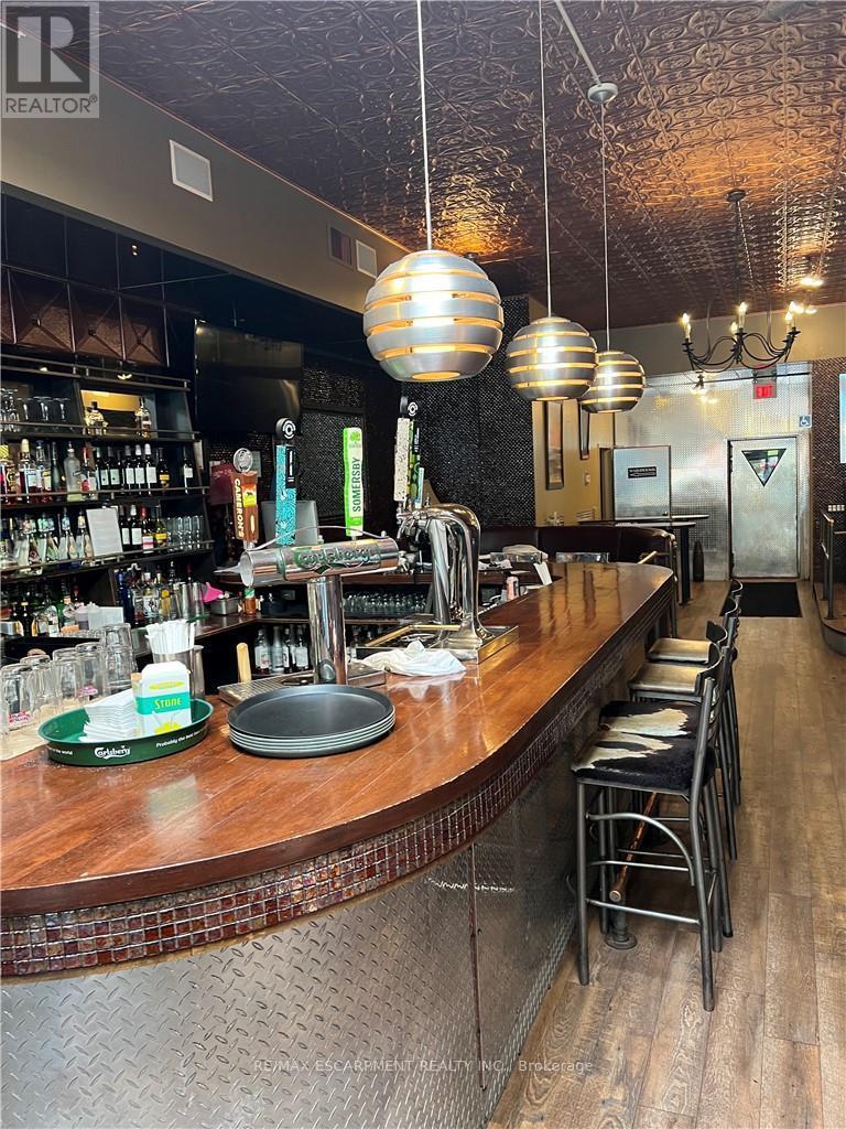 1012 KING STREET W