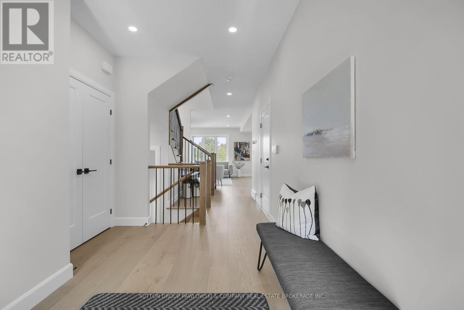 418 OLD WONDERLAND ROAD