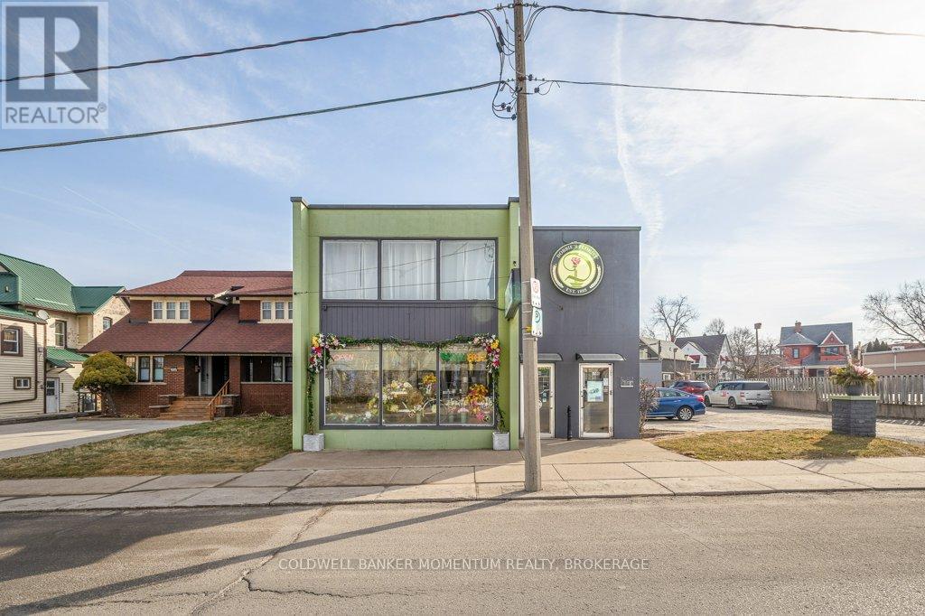 5144-5146 VICTORIA AVENUE