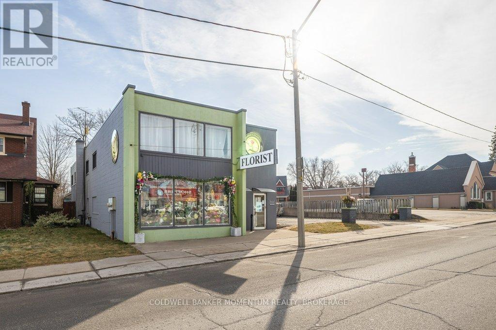 5144-5146 VICTORIA AVENUE