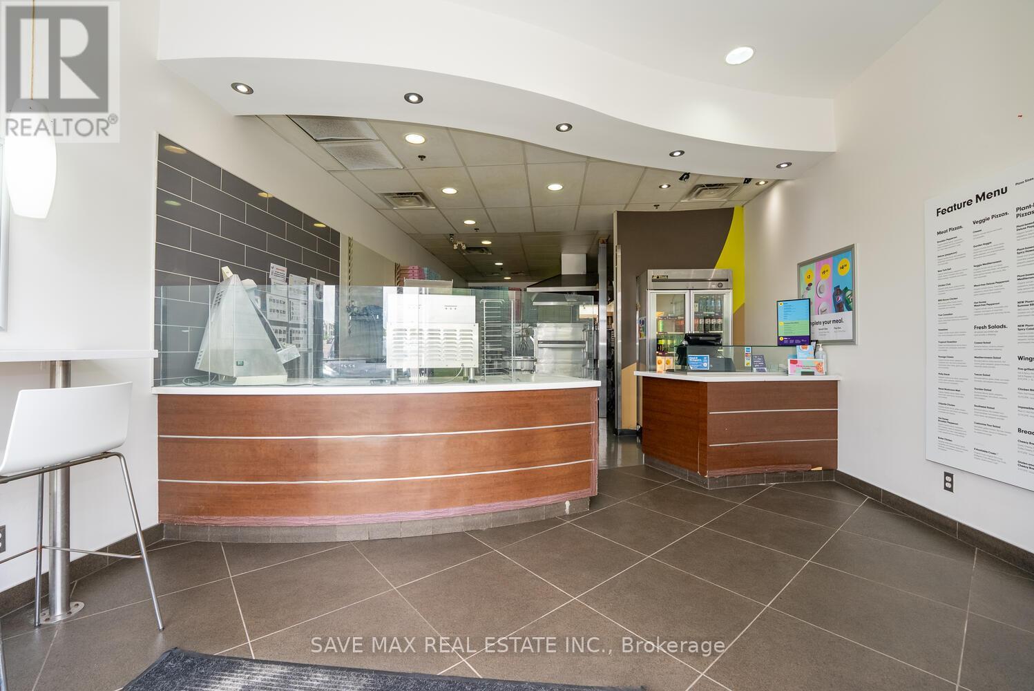 UNIT 9 – 668 ERB STREET W