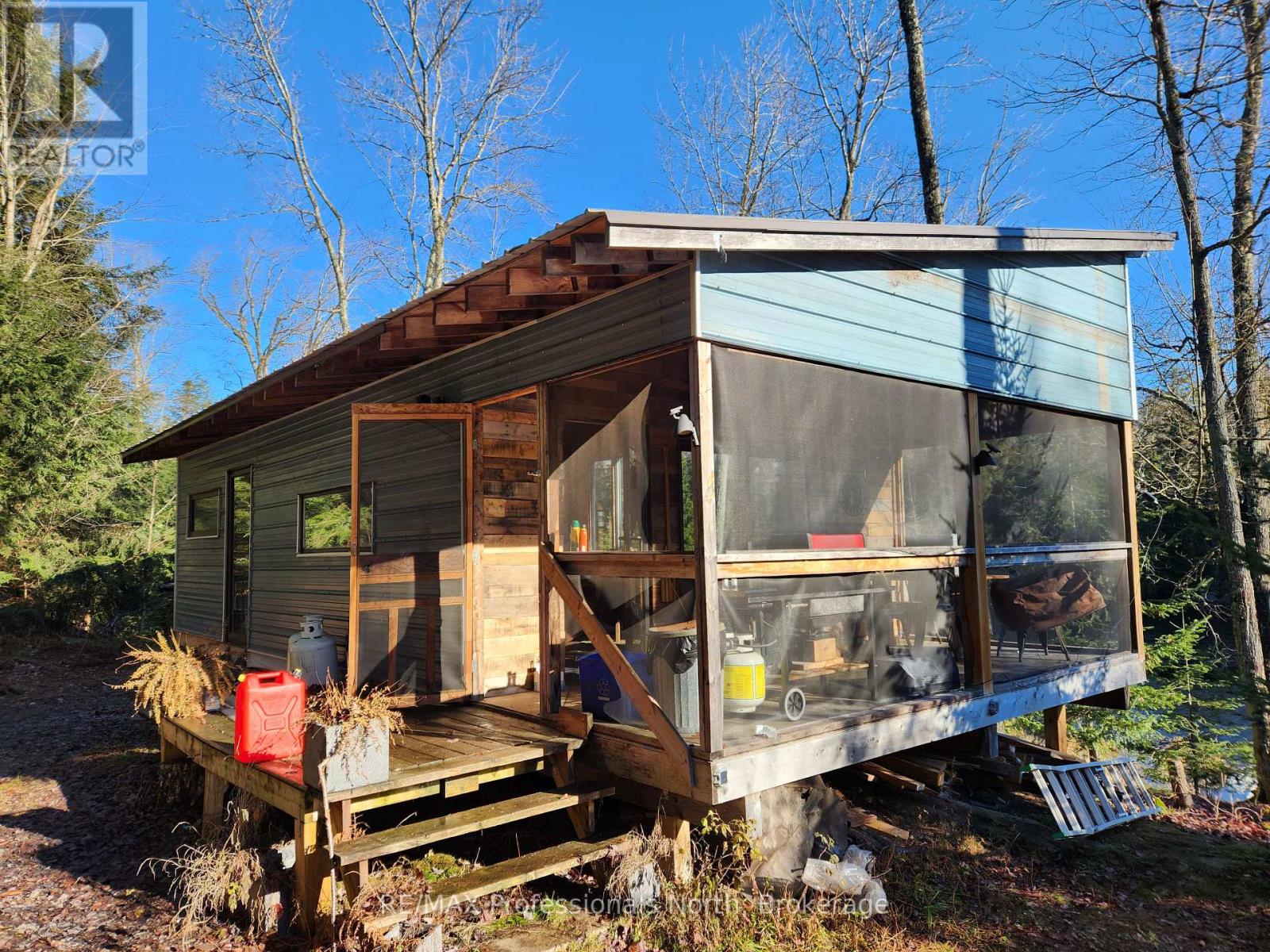 LOT 32 CONCESSION 5