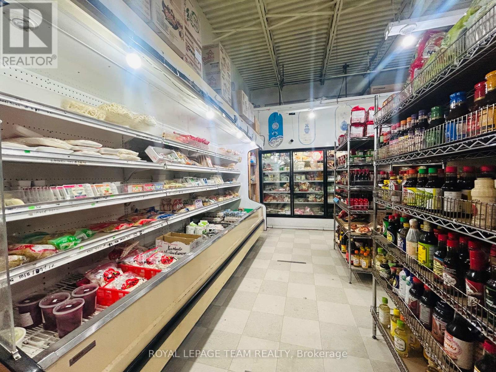UNIT 3 – 484 HAZELDEAN ROAD
