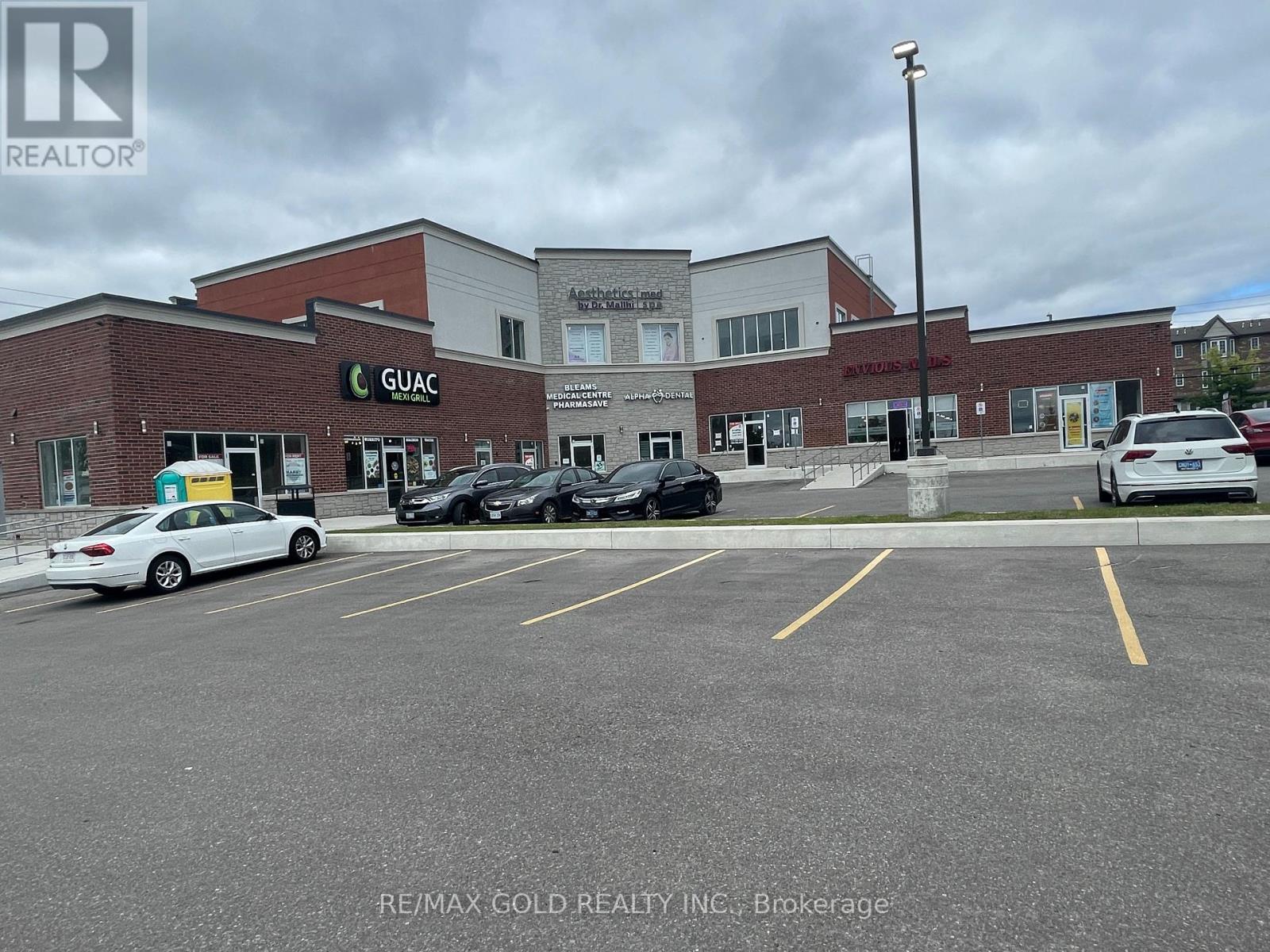 9 – 1241 STRASBURG ROAD