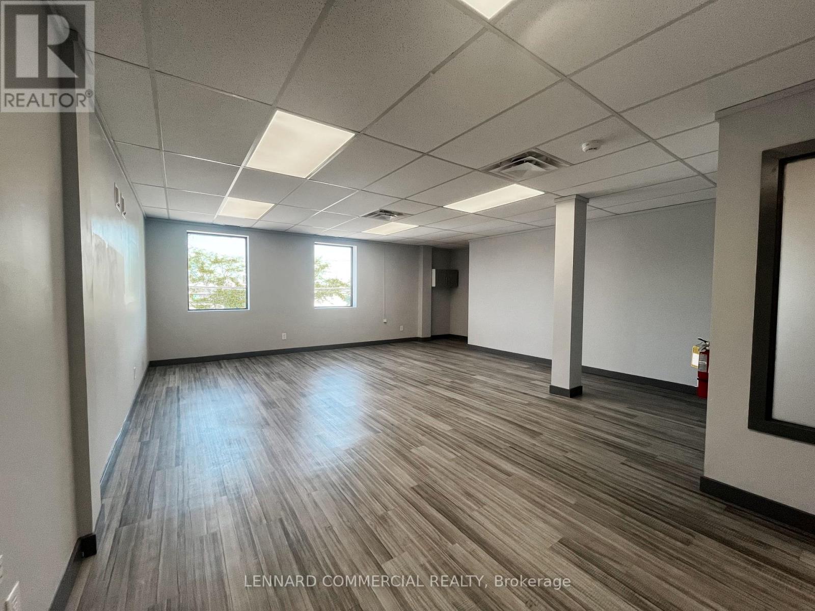 201 – 1600 LAPERRIERE AVENUE