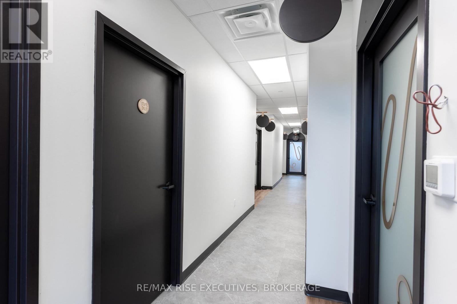 497 CATARAQUI WOODS DRIVE