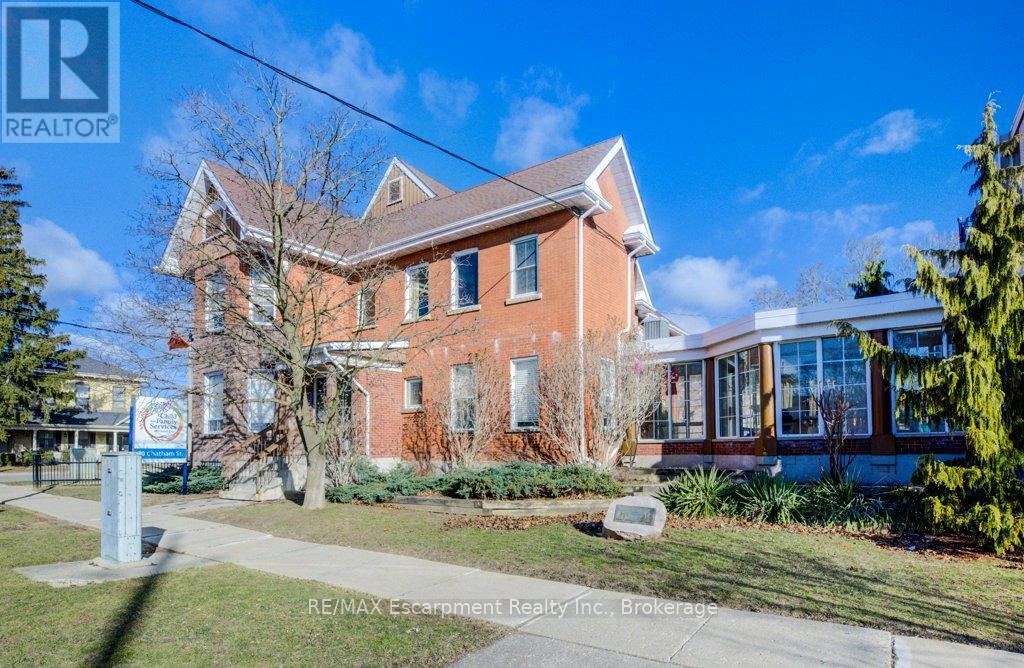 70 CHATHAM STREET