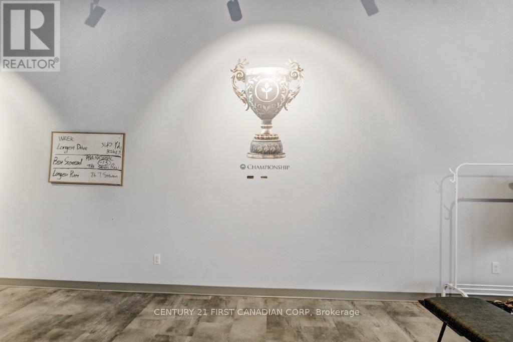 UNIT 6 – 1422 FANSHAWE PARK ROAD W