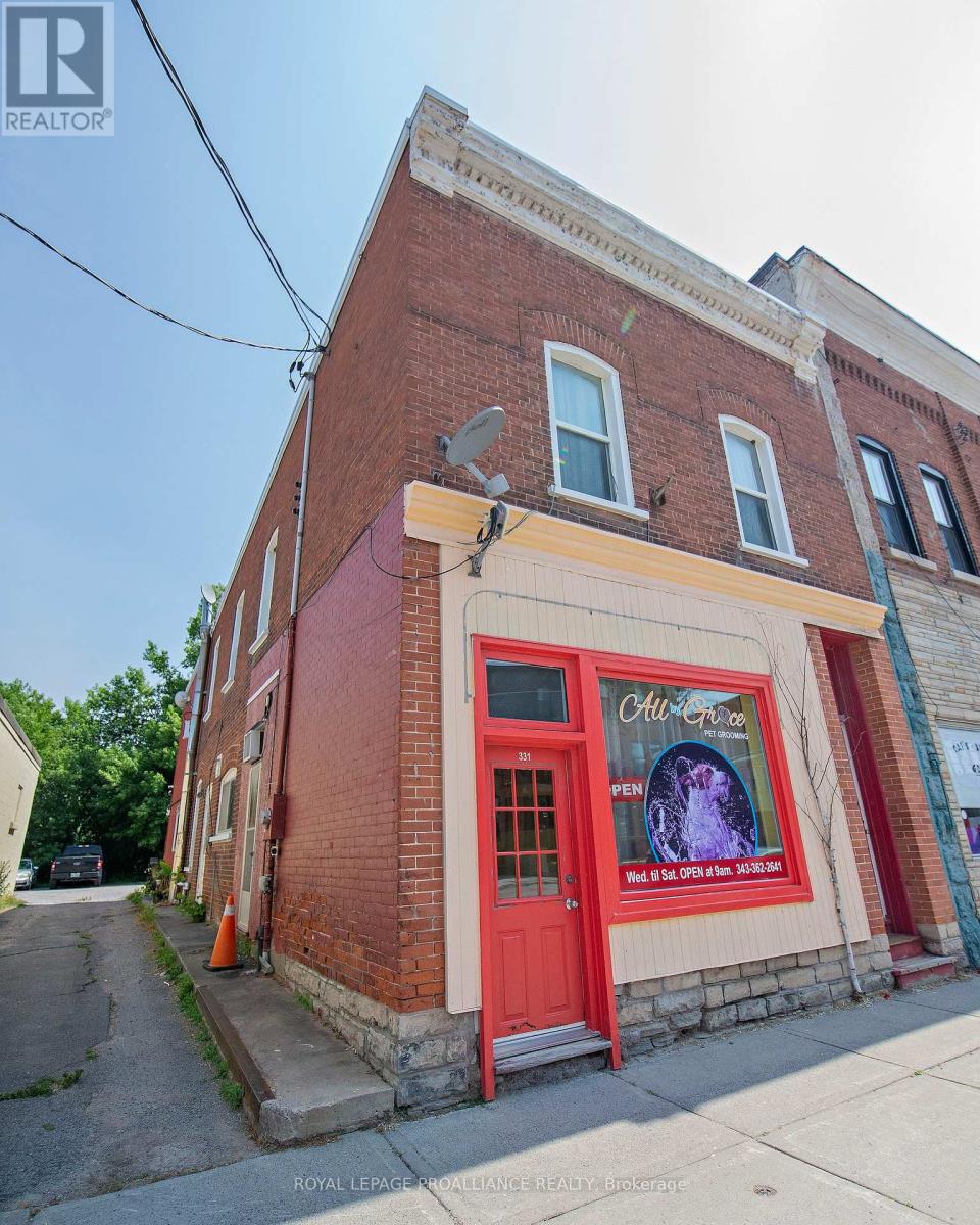 331 VICTORIA STREET N