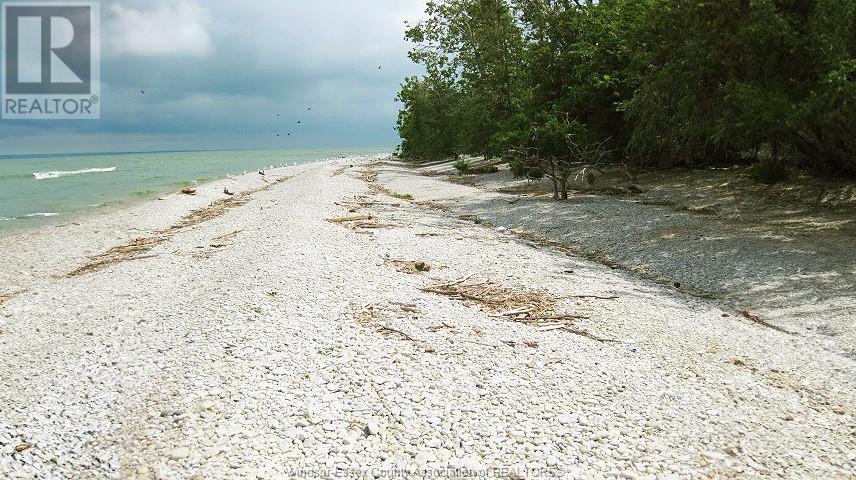 V/L MIDDLE SISTER ISLAND