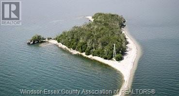 V/L MIDDLE SISTER ISLAND