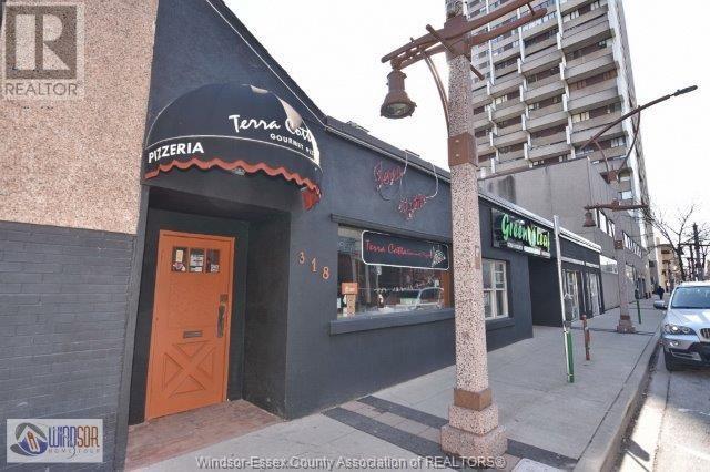 315 PELISSIER STREET