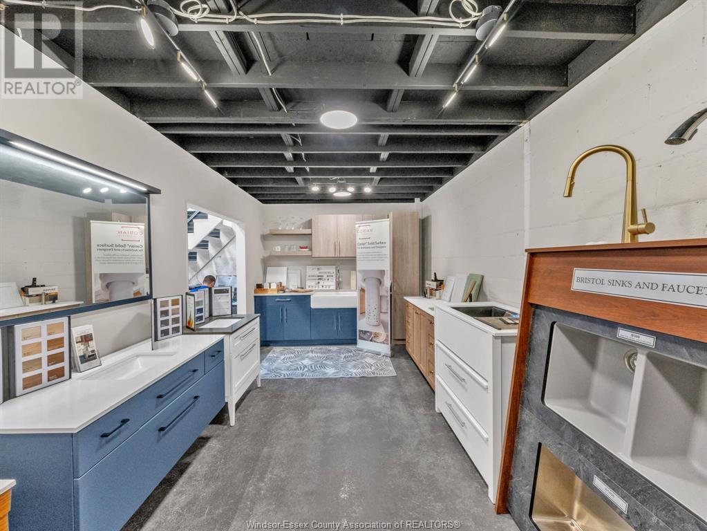 400 Erie STREET East Unit# 7