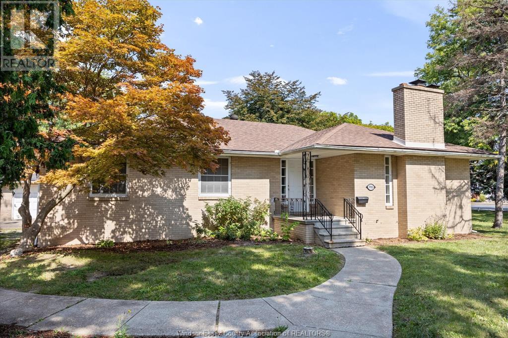 3985 DOUGALL AVE.