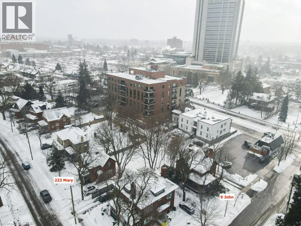 223 MARY Street