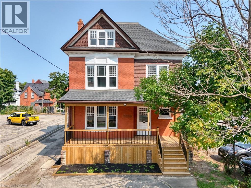 18 WEBER Street W Unit# office 7