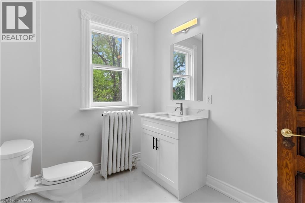 18 WEBER Street W Unit# office 8