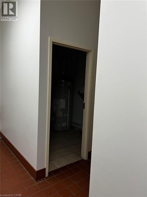190 KING GEORGE Road Unit# 3