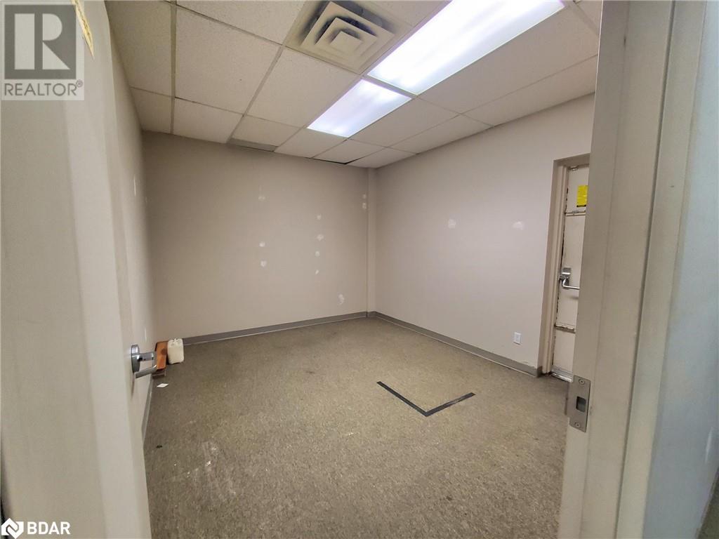 303 DUNLOP Street W Unit# 3&4