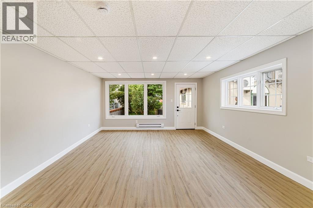 19 MAIN Street S Unit# 3