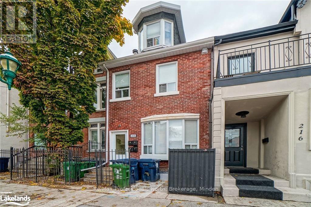 214 GERRARD STREET E