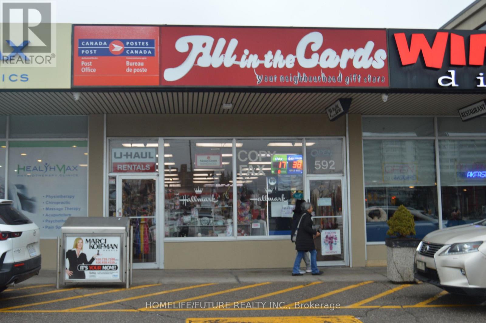 592 SHEPPARD AVENUE