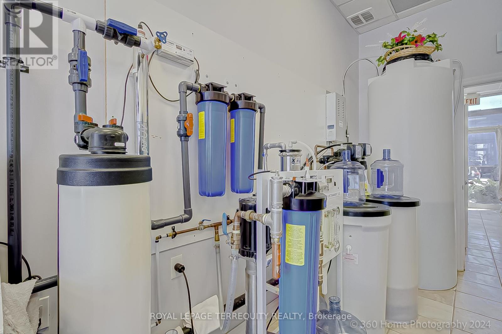 C104 – 10 MALLARD ROAD