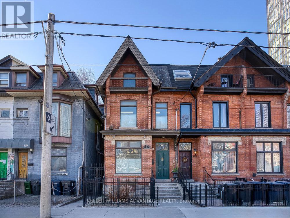 157 GERRARD STREET E