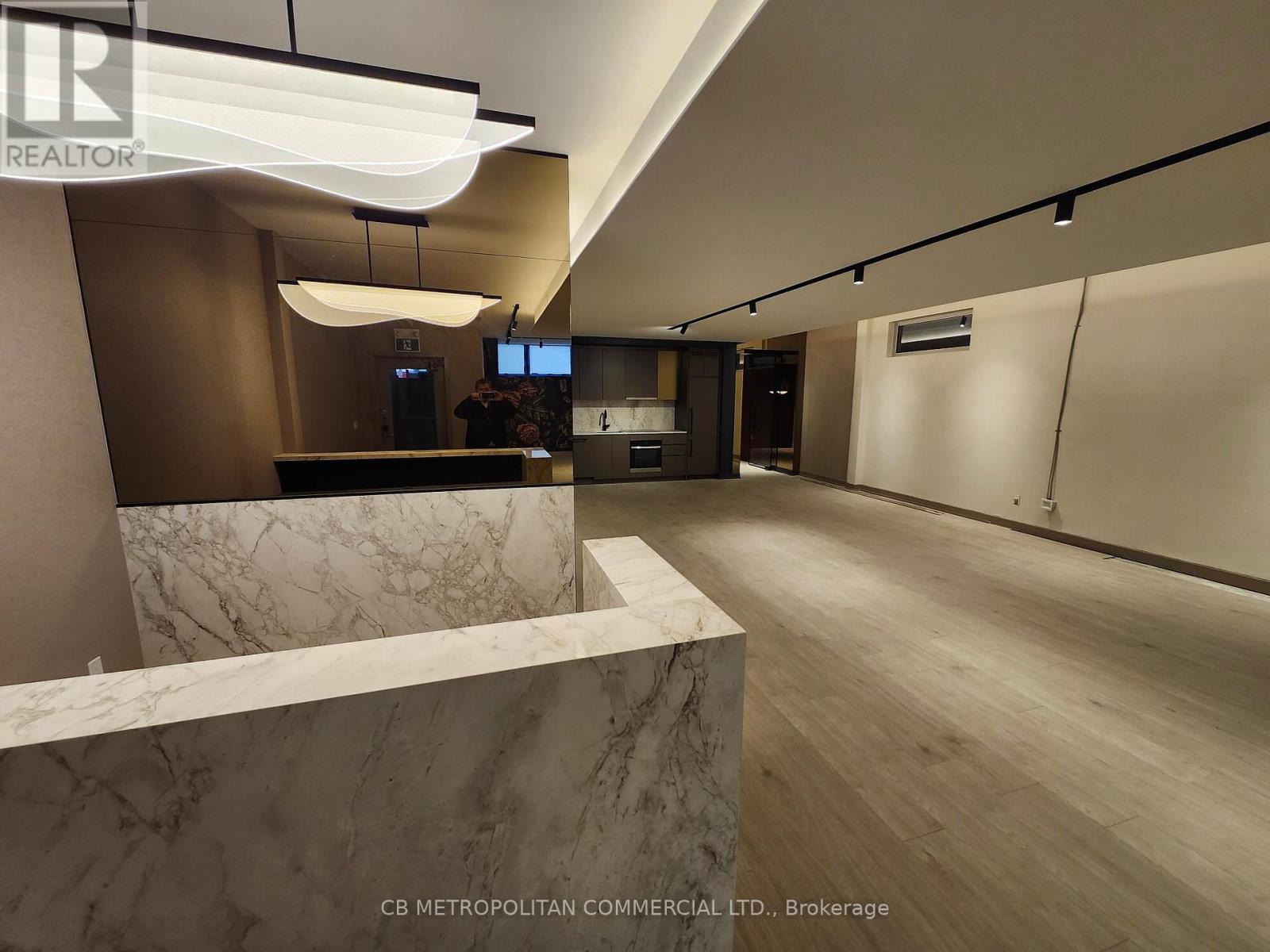 LOWER – 636 KING STREET W