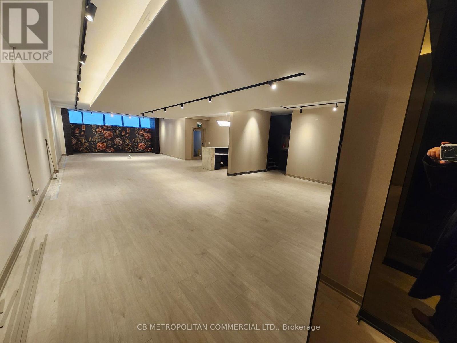 LOWER – 636 KING STREET W